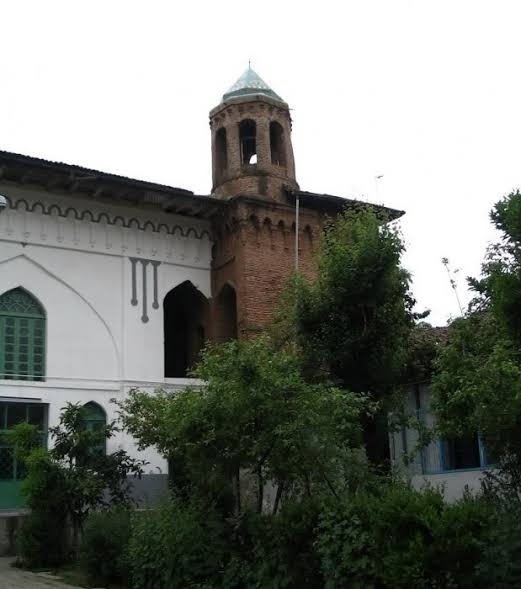 مسجد اکبریه لاهیجان؛ عکس، آدرس، تاریخچه و راهنمای بازدید